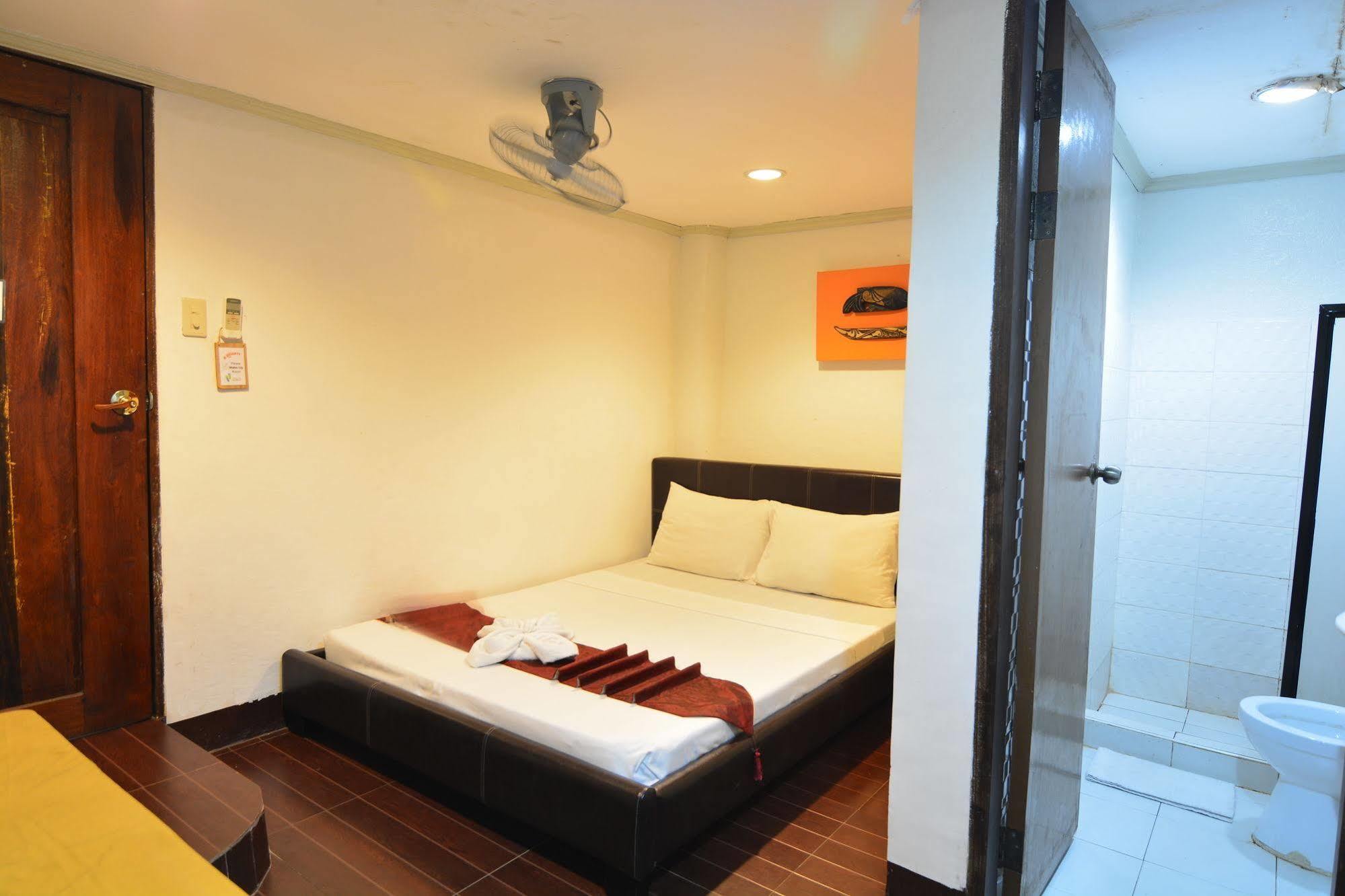 Kawayanan Heights Inn 코른 외부 사진